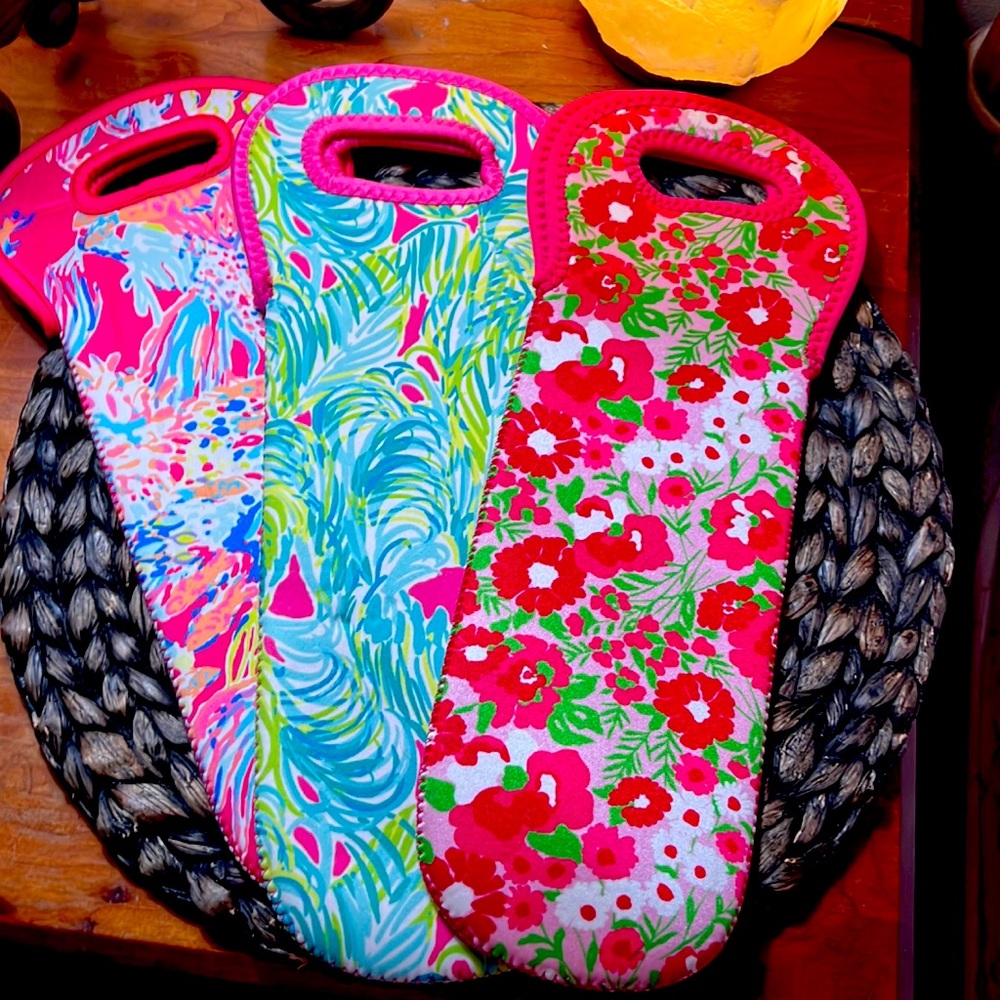 Lilly Pulitzer wine bags